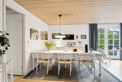 Image de \"Toska\" - 3km from the sea by Interhome