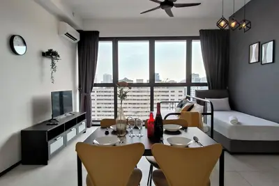 Royal Luxury apartment in Georgetown (3br-10pax)