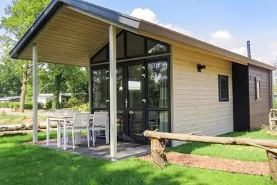 Image de Merveilleuse maison de vacances privée pour 4 personnes avec piscine, Wifi, Tv, terrasse et parking