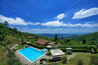 Image de Maison de vacances privée avec climatisation, Wifi, piscine privée, Tv, patio, près de Cortone