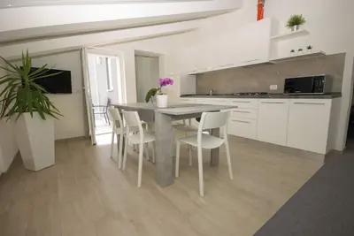 Image de 82 Four-room apartment within walking distance of the sea
