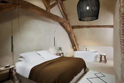Image de Charming La Suite room at bed & breakfast in Pommard surrounded by vineyards