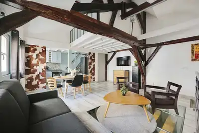 Image de Authentique appartement - 1br/6p - Centre de Paris