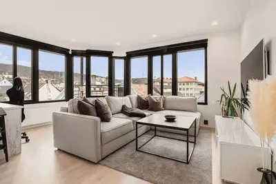Image de Penthouse 250m From CityCenter I Privat Balcony