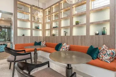 Image de Vintage 2bd 4 - Deux Chambres Appartement, Couchages 4