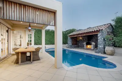 Image de The Hestia Exquisite Retreat with Pool and Sauna