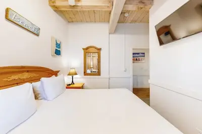 Image de Island Inn - Residential Suite - 29g - Dog-friendly - Oak Bluffs, Ma