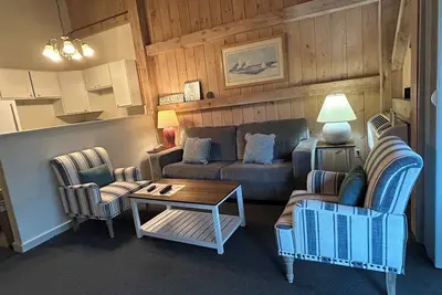 Image de Island Inn - 2 Bedroom & 1. 5 Bath Townhouse - 51g - Oak Bluffs, Ma