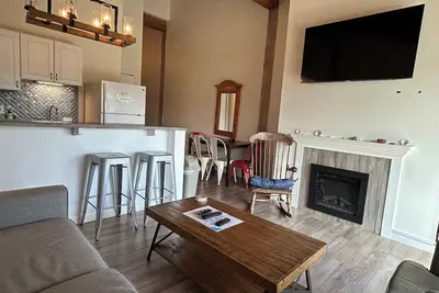 Image de Island Inn - 2 Bedroom & 1. 5 Bath Townhouse - 46g - Oak Bluffs, Ma