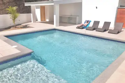 Image de Stylish\/Cozy Beach Apt Just Minutes from Sjds Bay
