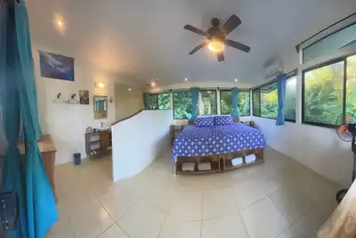 Image de Charming, modern house in Pavones with Ac, WiFi, ocean view. Hot water, screens.
