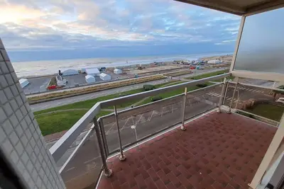 Image de Appartement spacieux 3 chambres face mer
