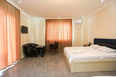 Image de Cozy hotel in charming Batumi with parking, WiFi, kitchen and 24/7 reception her