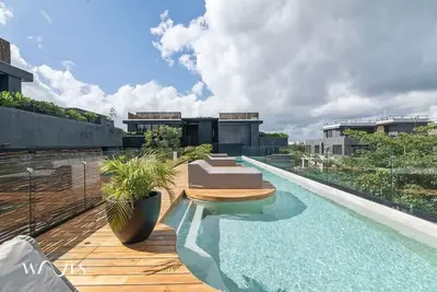 Image de 2br w/Private Pool - Steps away from the Beach