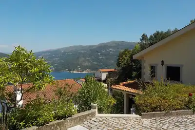 Image de Au coeur du Geres, sur les hauteurs de Rio Caldo, villa proche du lac Caniçada