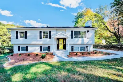 Image de Stylish Raleigh Retreat near North Hills