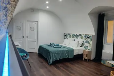 Image de Chambres d'hĂ´tes, au coeur de la Provence - Suite familiale pour 3/5 pers.