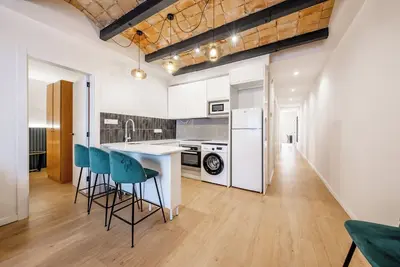 Image de Trav4-2 · 4h - Quatre Chambres Appartement, Couchages 6