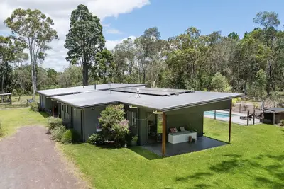 Image de 287 Lake Cooroibah Road Cooroibah Qld 4565