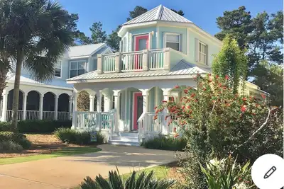 Image de Charming 3-bedroom cottage in serene Santa Rosa Beach with Ac, WiFi