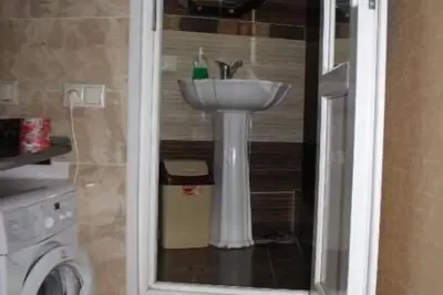 Image de Lela Apartments 2br