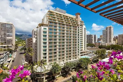 Image de Two City View Rooms at Hilton Garden Inn | 2 Blocks from Waikiki Shores