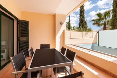 Image de Appartement 'El Oasis Monaco 5 Bajo A' avec piscine partagée, Wi-Fi et climatisation