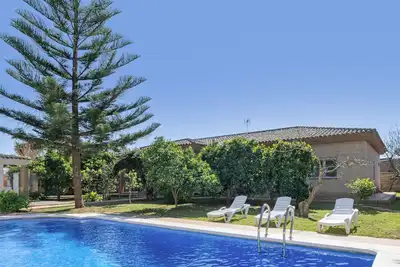 Image de Maison de vacances 'Los Delfines' avec piscine privée, Wi-Fi et climatisation