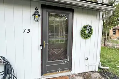Image de Enchanted Forest Stay – A Cozy 3-Bedroom Townhome in Ballston Spa!
