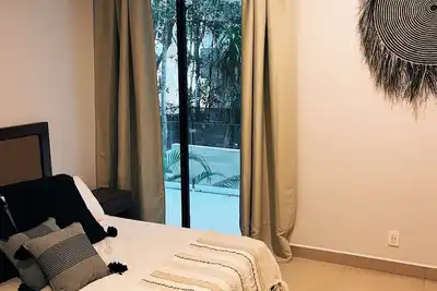 Image de New 2 Br w/ Pools & Jungle Views