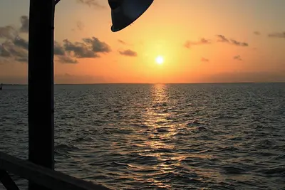 Image de Gone Coastal - Three-bedroom condo in fabulous Rockport, Texas.
