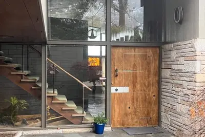 Image de Spacious Mid Century 5-bedroom house in S Salem with Ac, WiFi, Pool, Bar Area