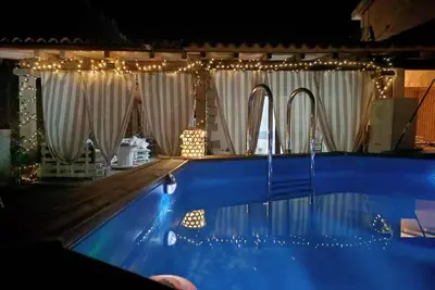 Image de Villa With Pool A Stone'S Throw From The Emerald Coast