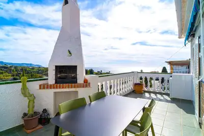 Image de Sunny Terrace Chimenea by Casasol