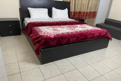 Image de 3-bedroom upper portion of one kanal house in Islamabad with Ac, WiFi.