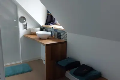 Image de T1 avec mezzanine idéalement situé