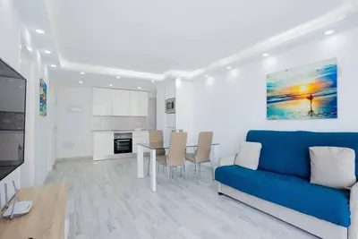 Image de Appartement cosy avec piscine et WiFi proche plage