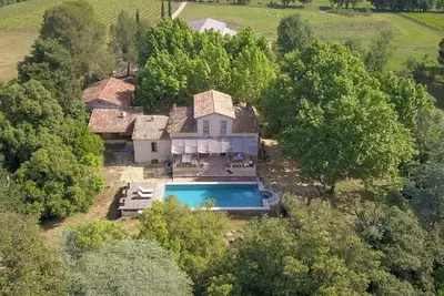 Image de Privatisation du Domaine de la Mayonnette