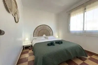 Image de Appartement en Front de Mer avec Balcon