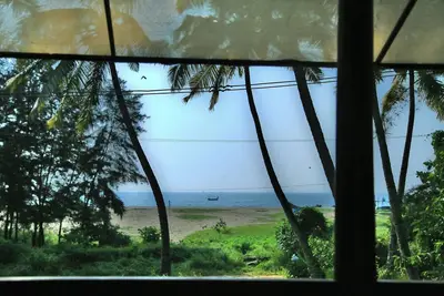 Image de Charming 2 Beach front bedroom B&B with Ac, WiFi in Marari Arthunkal