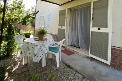 Image de Three-Room Apartment Sleeps 3 In The New Town Area - Ref. Costa