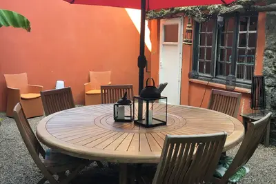 Image de Maison de famille hypercentre dans un quartier calme: idéale pour visiter.