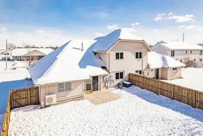 Image de Spacious and Modern Townhome in Superior - Near Duluth - Dog Friendly