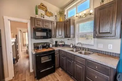 Image de Hilltop Harmony - 181