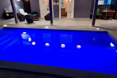 Image de Villa d’Exception avec Piscine – À 3 Min de la Plage\n4 chambres climatisées