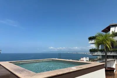 Image de Cozy 2-bedroom condo in fabulous Puerto Vallarta with Ac, and Wifi.