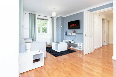 Image de Experience Luxury Centered Comfort in your Ideal Southampton holiday Stay