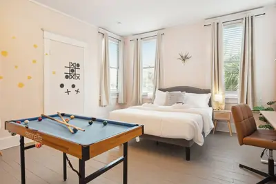 Image de Charming Retreat 4br w/ Pool table + Board games