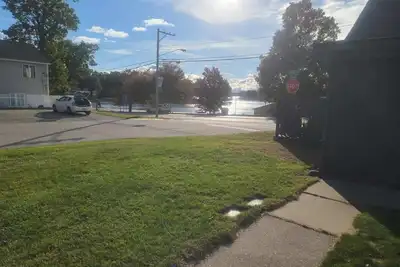 Image de One bedroom apartment in Fruitport, Mi, Sleeps 4, great location.