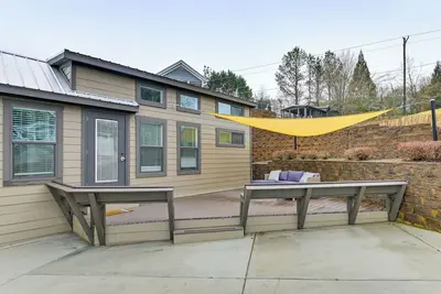Image de < 1 Mi to Marina: Pet-Friendly Lake Norman Home!
